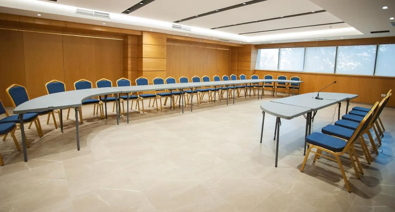 Doanesia Premium Hotel & Spa Tirana