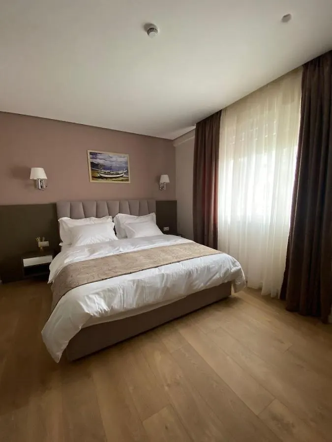 Doanesia Premium Hotel & Spa Tirana