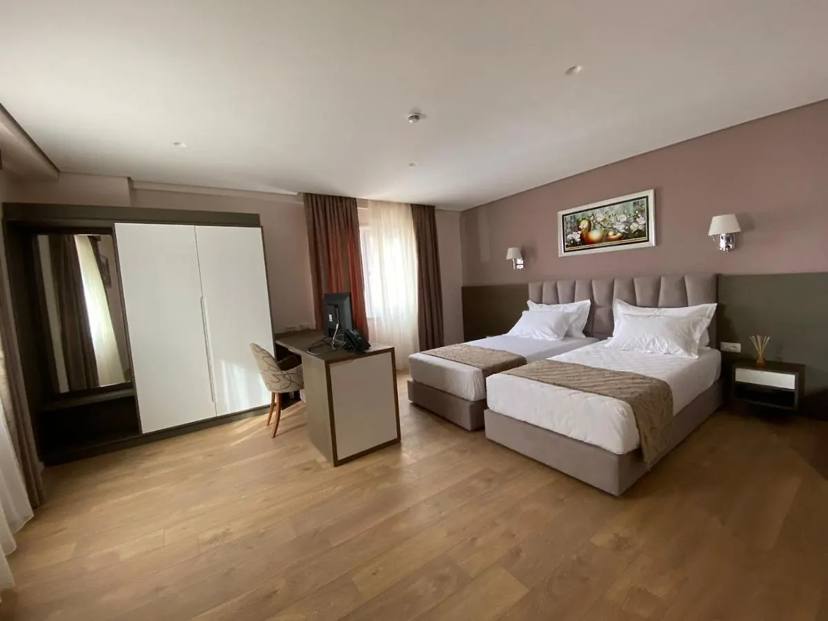 Doanesia Premium Hotel & Spa Tirana