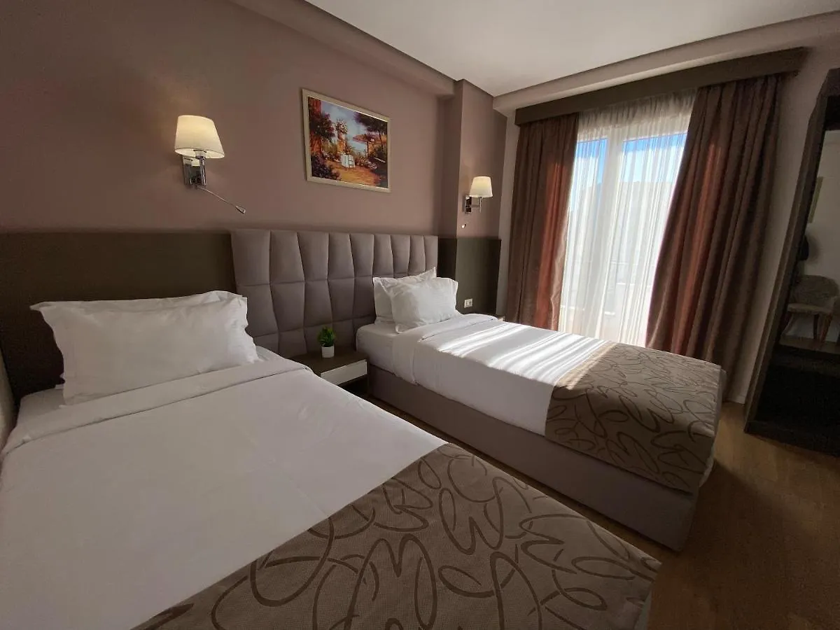 Doanesia Premium Hotel & Spa Mezez