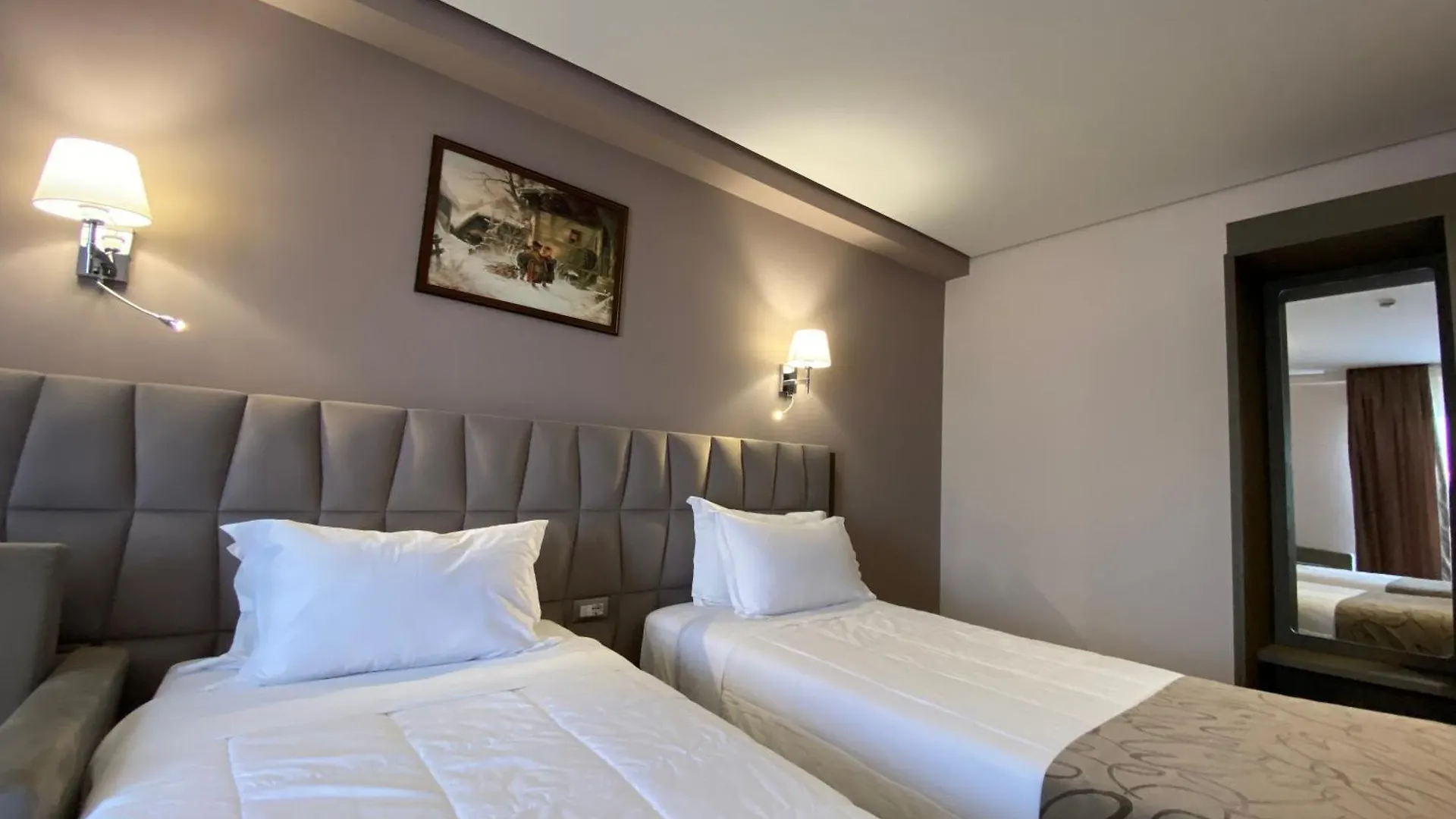Doanesia Premium Hotel & Spa Tirana