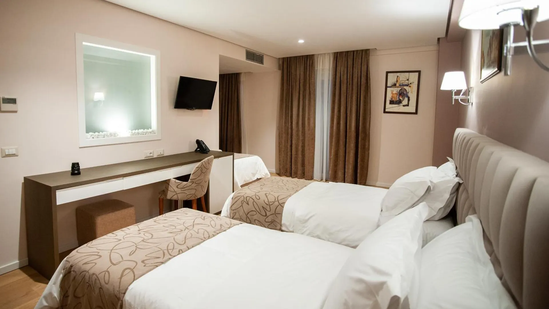 Doanesia Premium Hotel & Spa Tirana