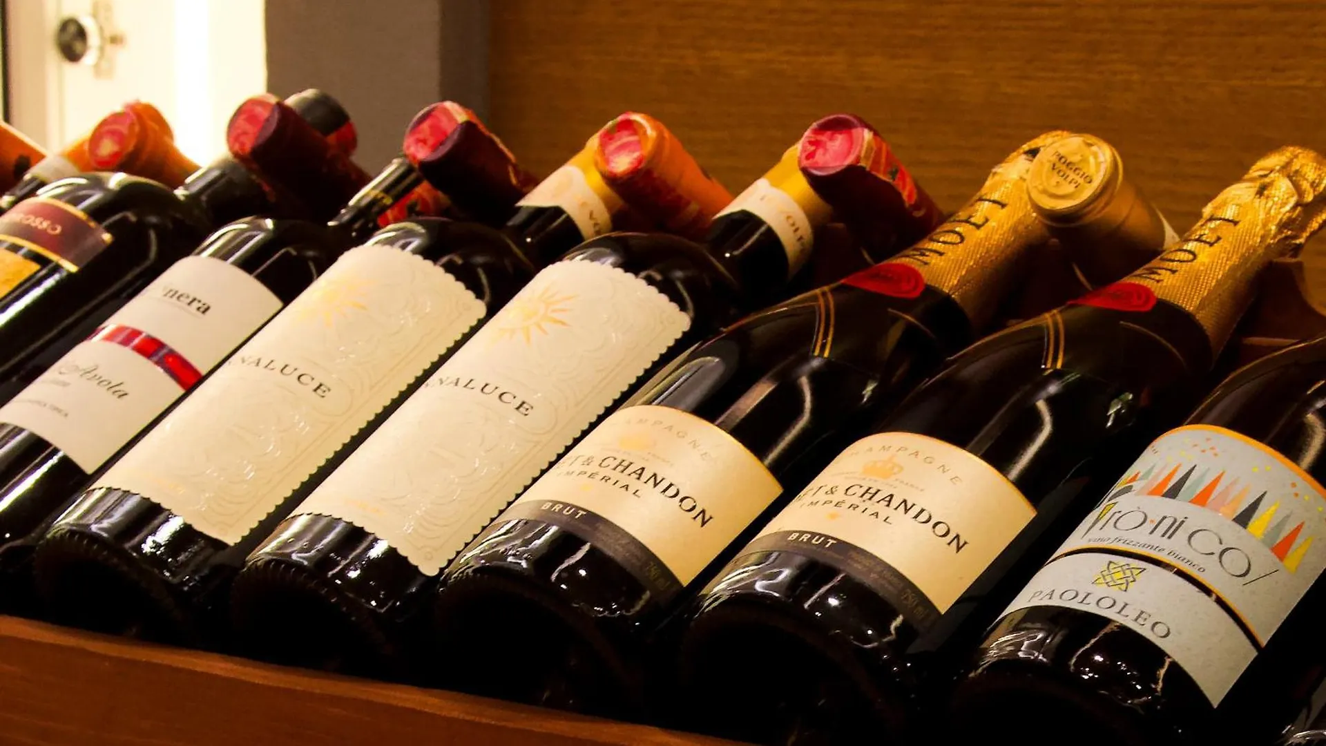 Doanesia Premium Hotel & Spa Tirana